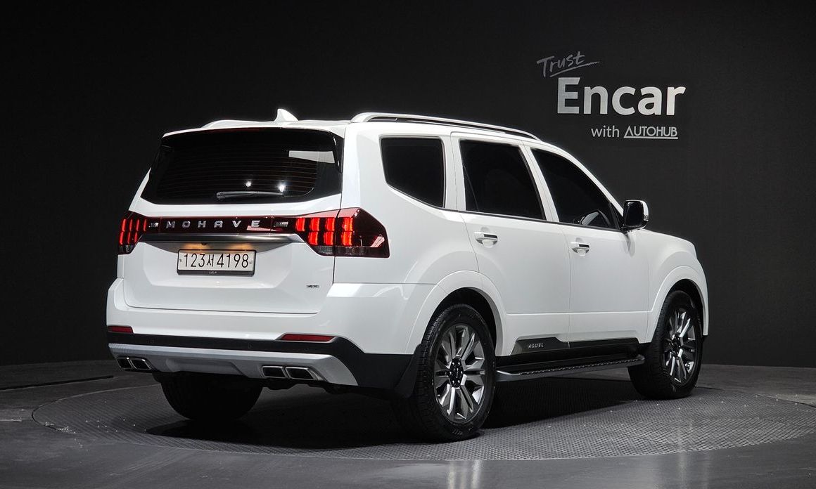 Kia Mohave Diesel 3.0 4WD 7-Seater, 2022