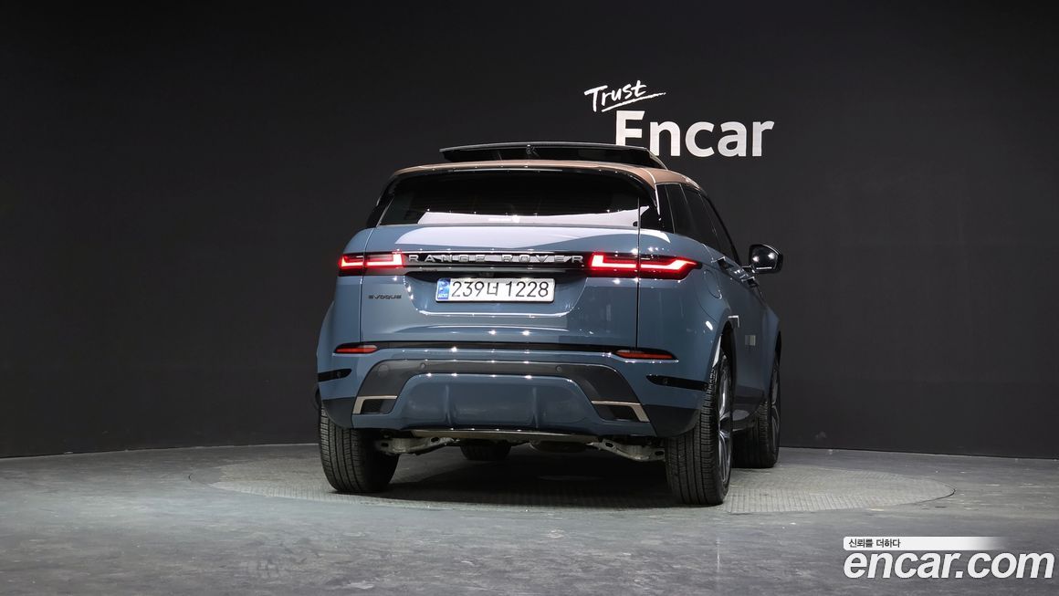 Land Rover Range Rover Evoque P250 Dynamic SE, 2025