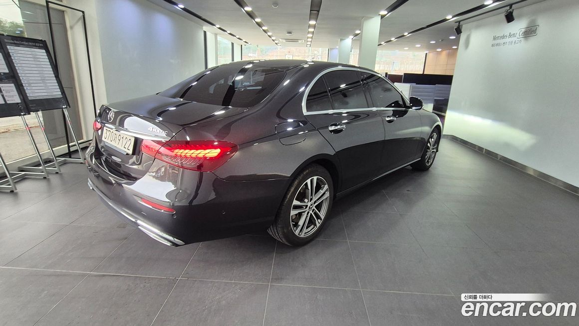 Mercedes-Benz E-Class E350 4MATIC Avantgarde, 2022
