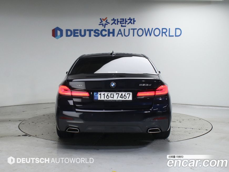 BMW 5-Series 523d xDrive M Sport, 2023