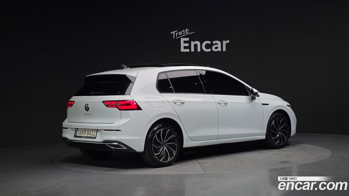 Volkswagen Golf 2.0 TDI Prestige, 2023