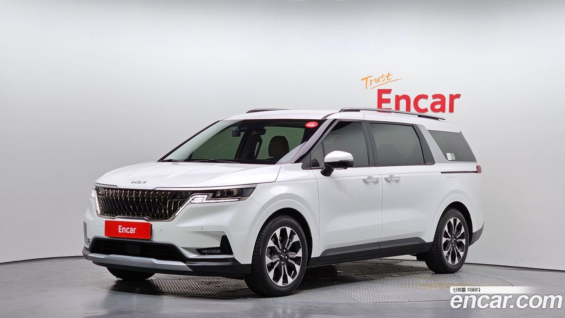 Kia Carnival 9-Seater Prestige, 2023