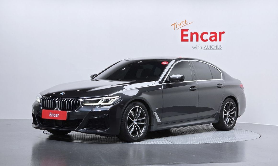 BMW 5-Series 520i M Sport, 2022