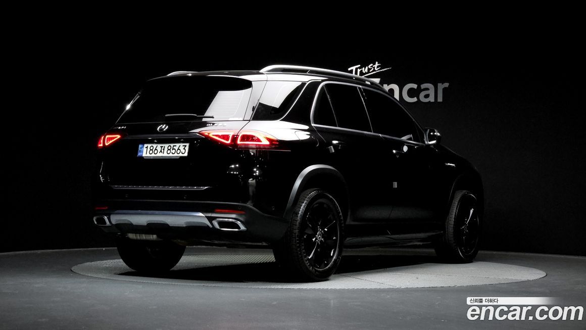 Mercedes-Benz GLE-Class GLE300d 4MATIC, 2022