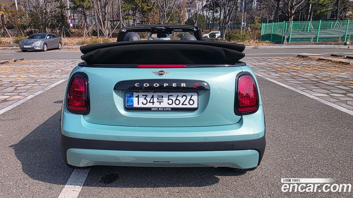 Mini Cooper Convertible Favoured, 2025