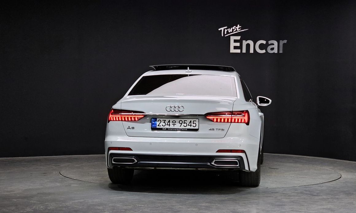Audi A6 45 TFSI Premium, 2023