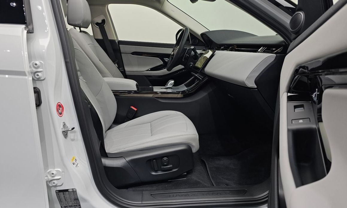Land Rover Range Rover Evoque P250 S, 2025