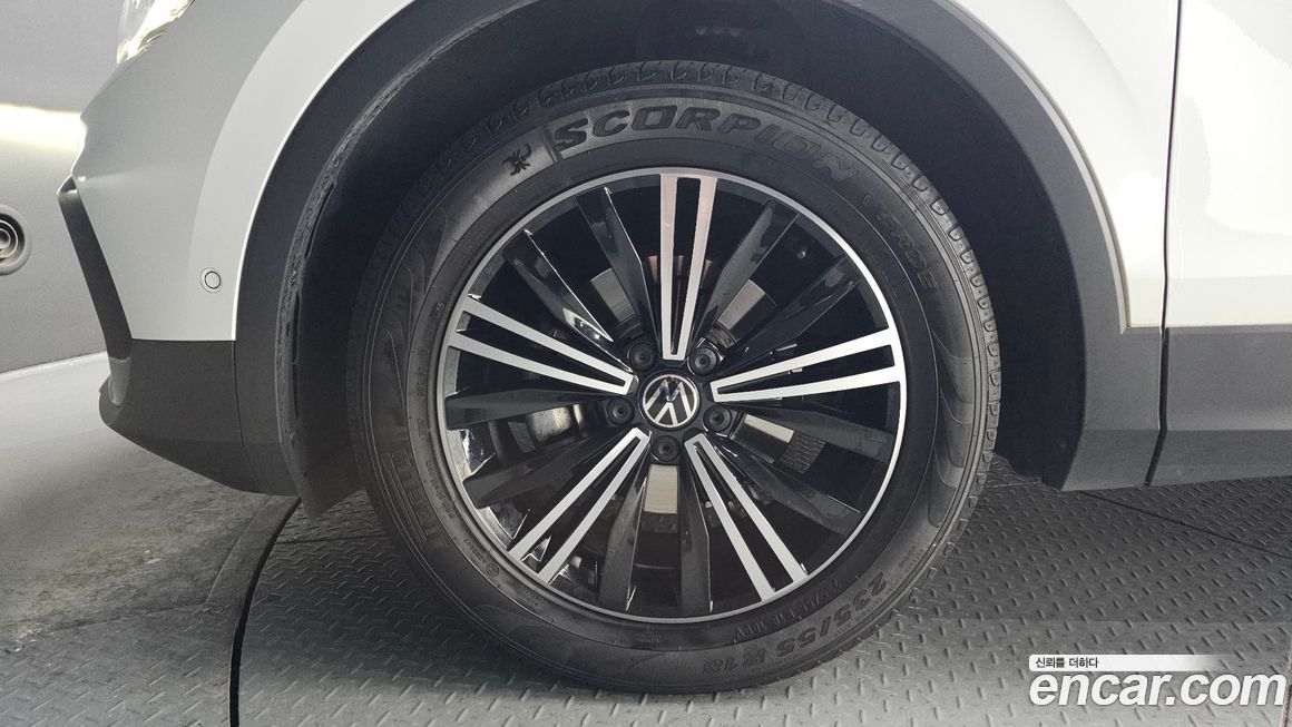 Volkswagen Tiguan 2.0 TDI Premium, 2023