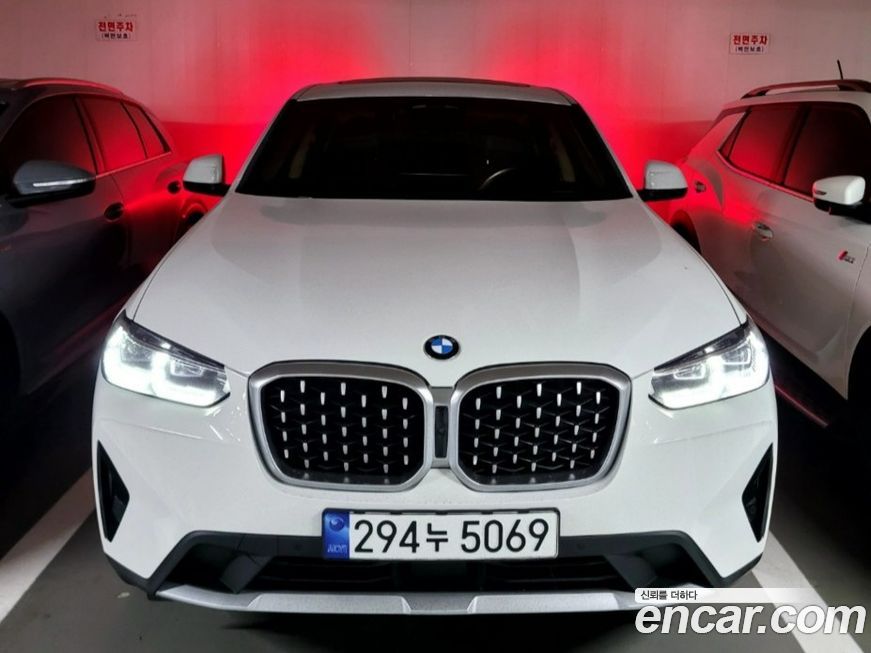 BMW X4 xDrive20i xLine, 2024