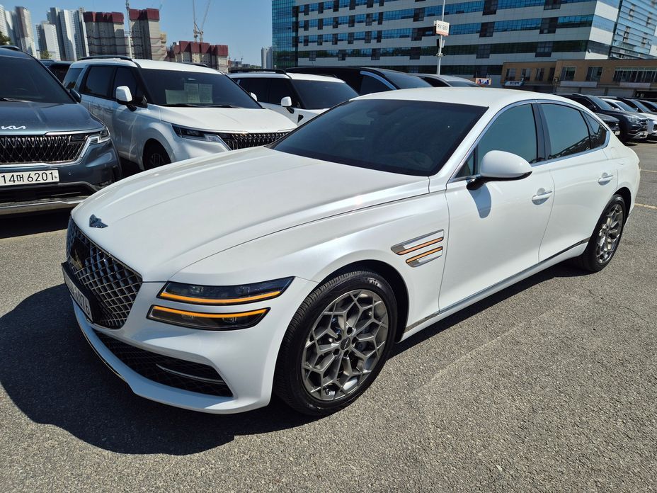 Genesis G80 Gasoline 2.5 Turbo AWD, 2024