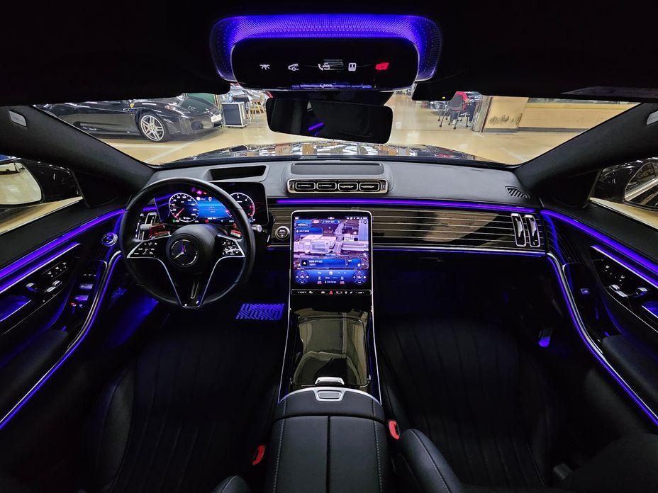 Mercedes-Benz S-Class S350 d 4MATIC, 2025