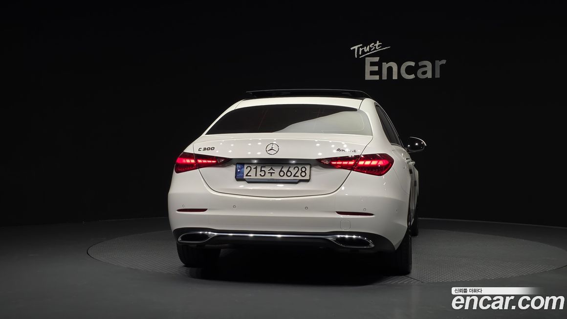 Mercedes-Benz C-Class C300 4MATIC Avantgarde, 2024