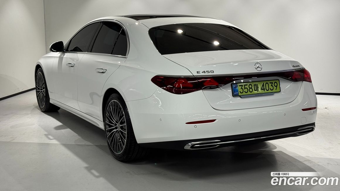Mercedes-Benz E-Class E450 4MATIC Exclusive, 2025