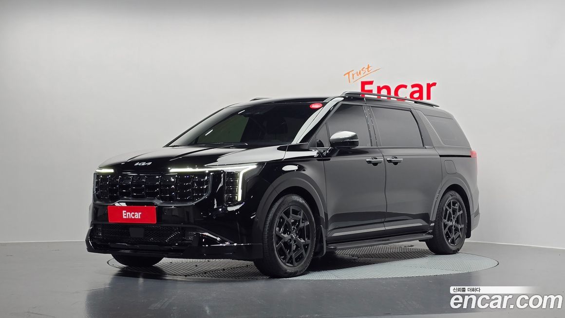 Kia Carnival 7-Seater Gravity, 2025