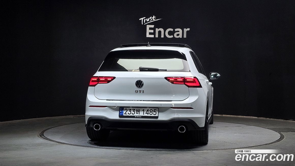 Volkswagen Golf 2.0 GTI, 2023
