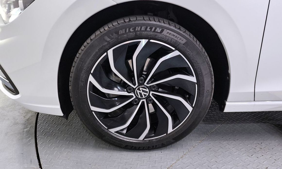 Volkswagen Golf 2.0 TDI Prestige, 2024