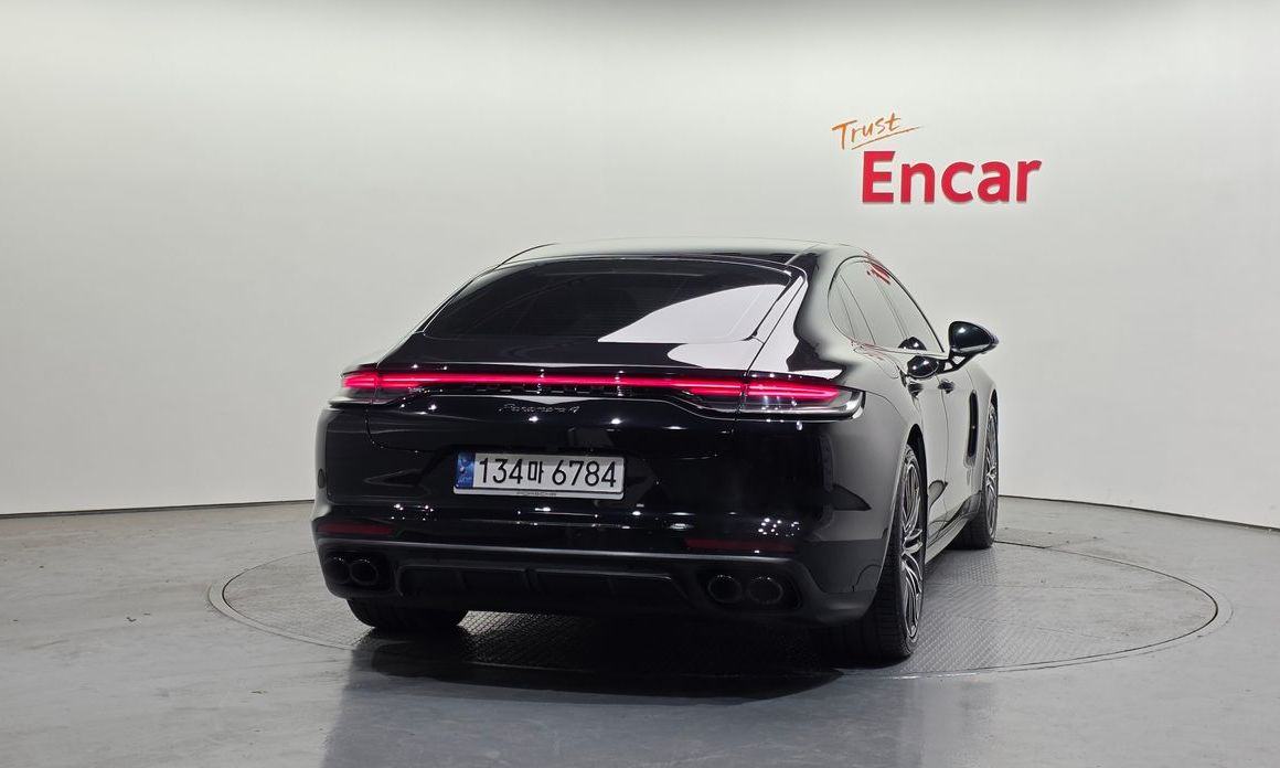 Porsche Panamera 2.9 AWD Platinum Edition, 2023