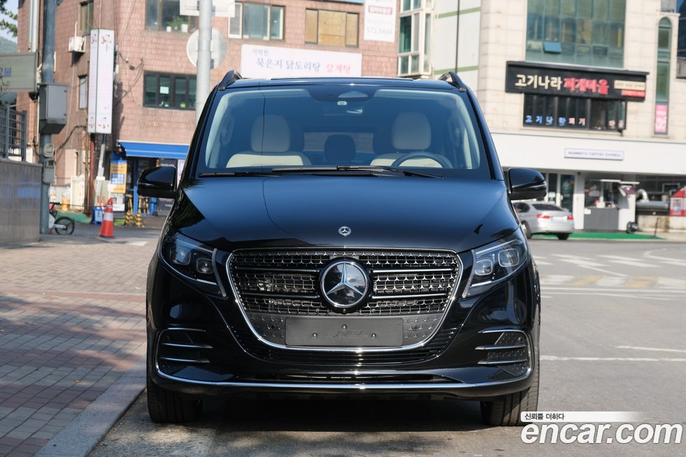 Mercedes-Benz V-Class V300 CDI, 2025