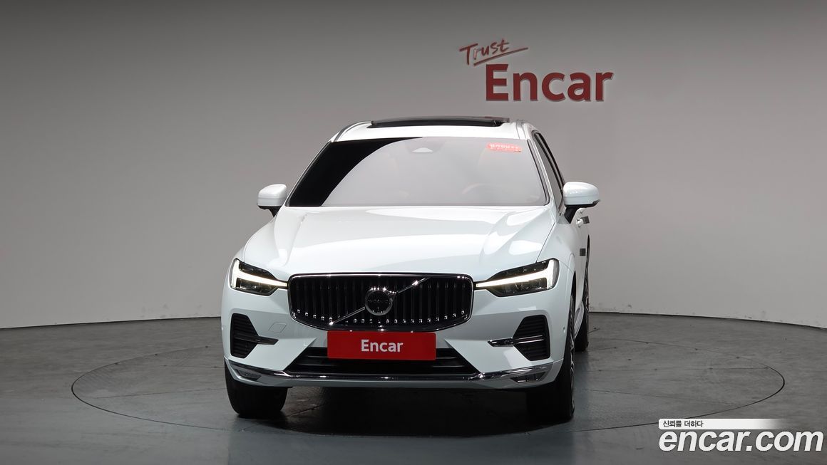 Volvo XC60 B6 Ultimate Bright, 2024