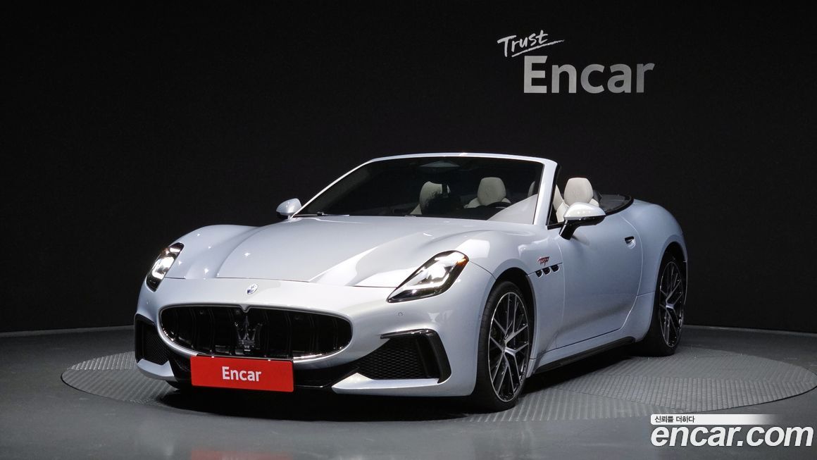 Maserati Gran Cabrio 3.0 V6 Trofeo, 2024