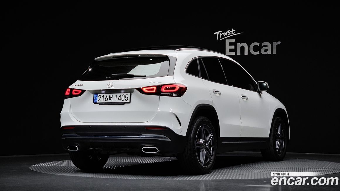 Mercedes-Benz GLA-Class GLA250 4MATIC, 2023