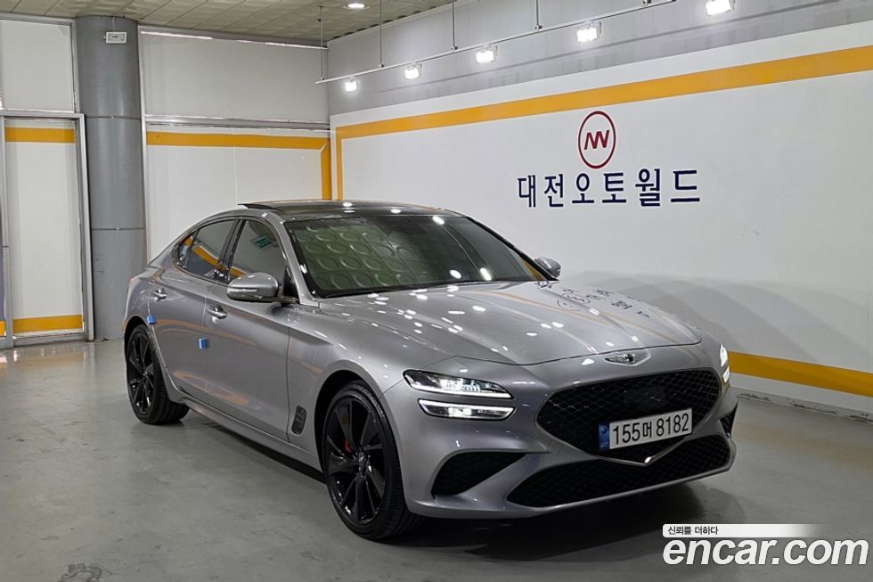 Genesis G70 Gasoline 2.0T 4WD, 2022