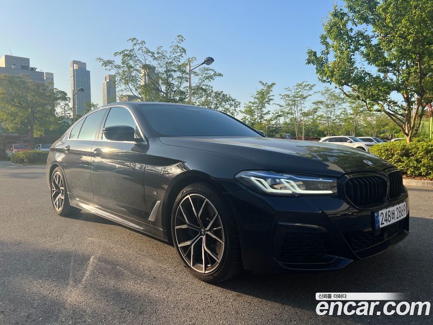 BMW 5-Series 530i M Sport Package, 2023