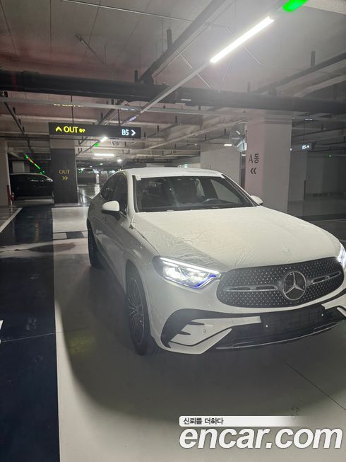 Mercedes-Benz GLC-Class GLC300 4MATIC Coupe, 2026