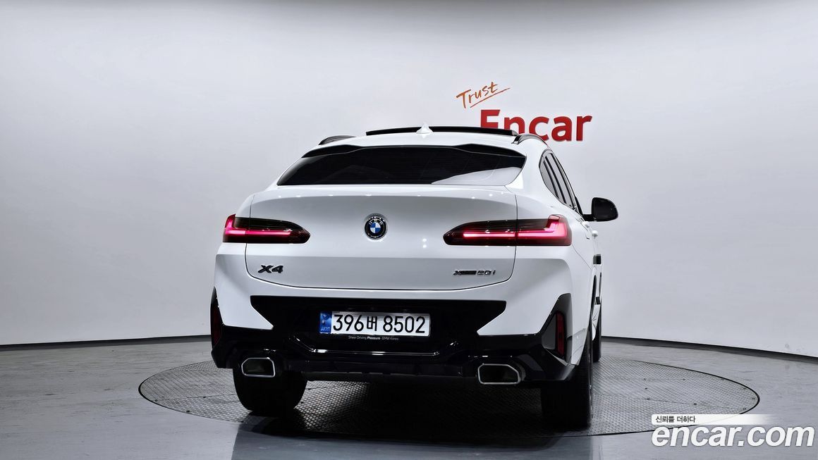 BMW X4 xDrive20i M Sport, 2023