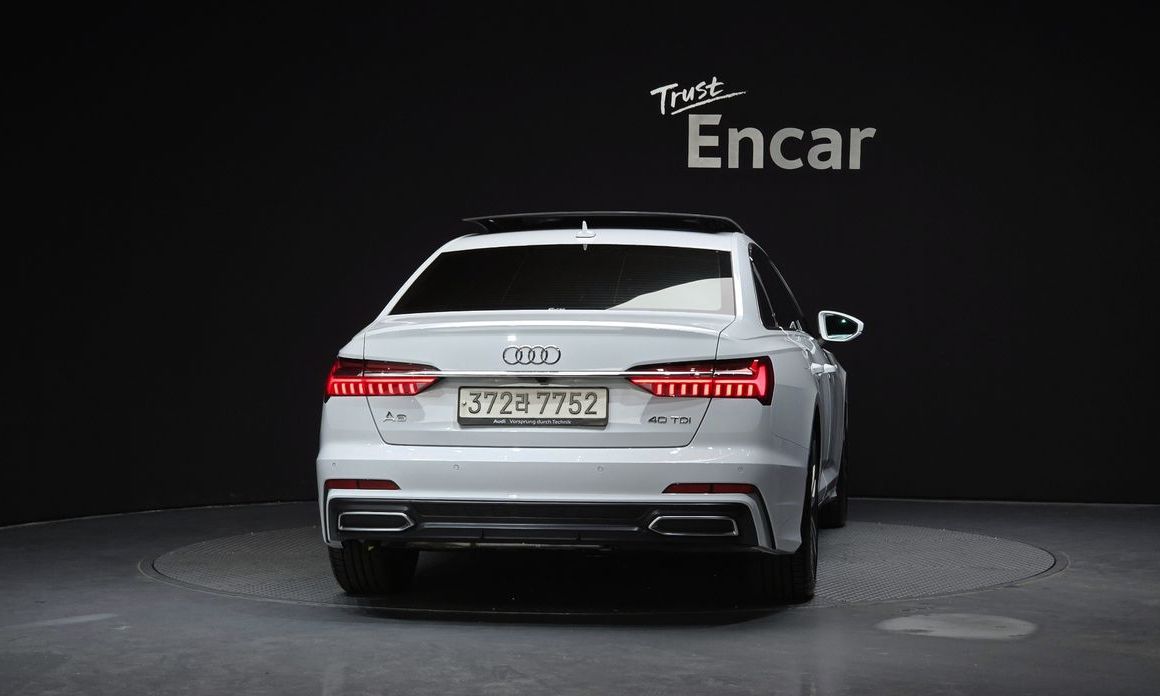 Audi A6 40 TDI Premium, 2022