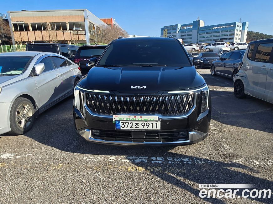 Kia Carnival 9-Seater Signature, 2024
