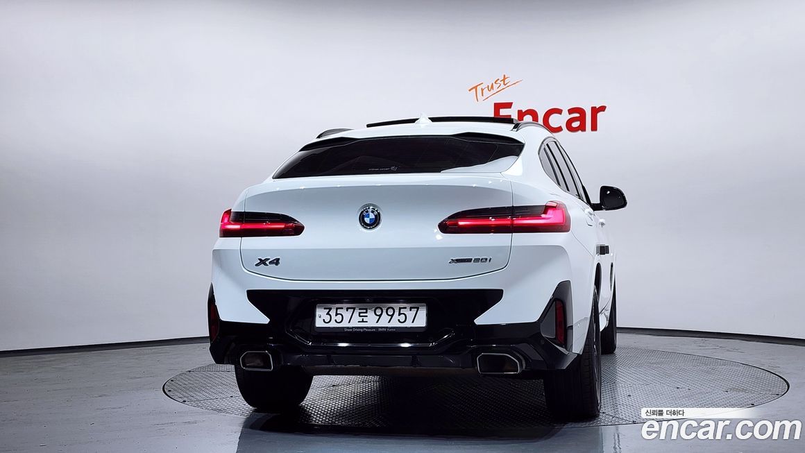 BMW X4 xDrive20i M Sport, 2023