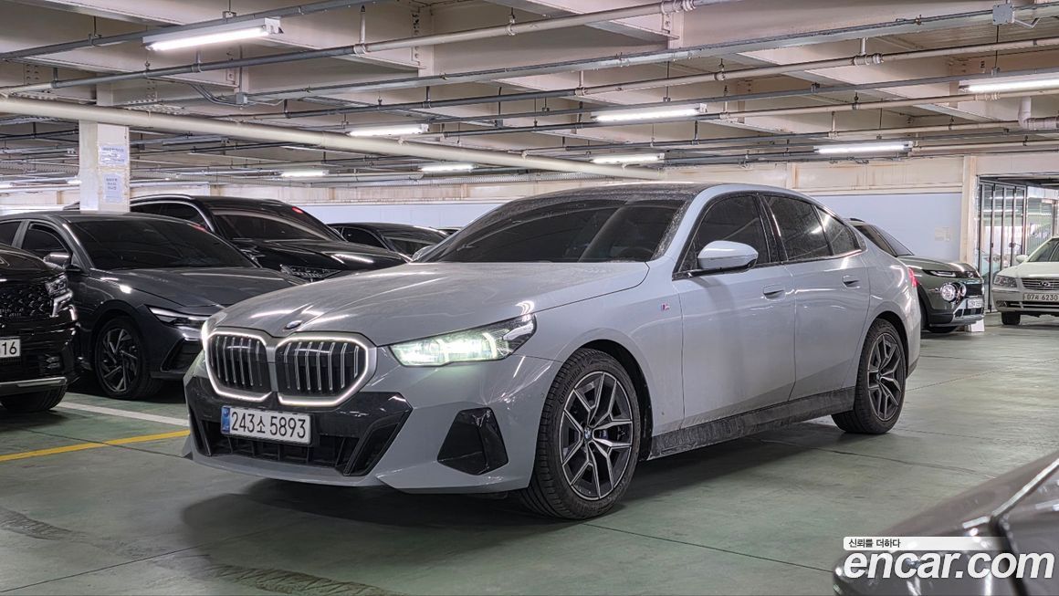 BMW 5-Series 523d M Sport, 2025