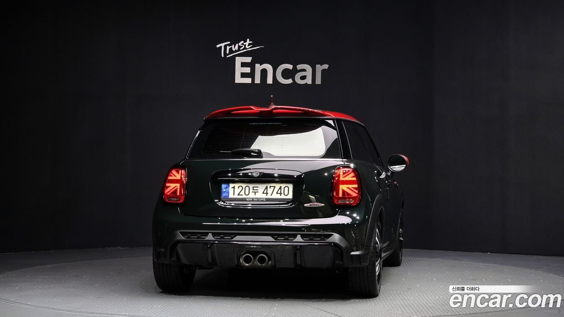 Mini Cooper JCW, 2023
