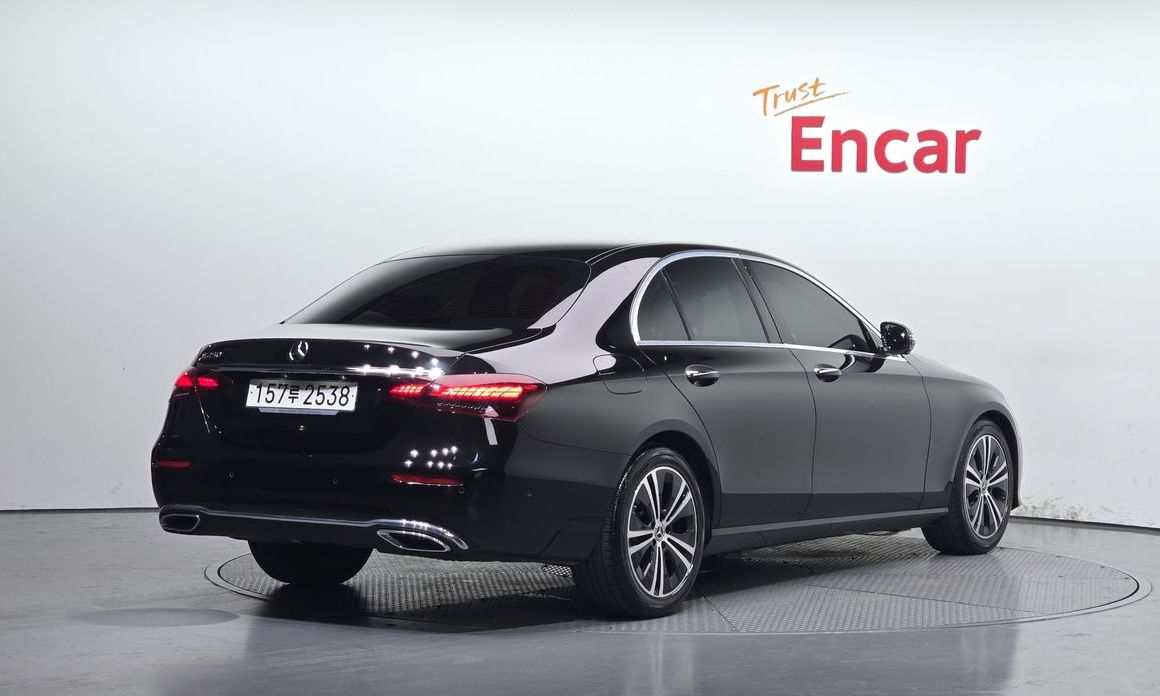 Mercedes-Benz E-Class E250 Avantgarde, 2022