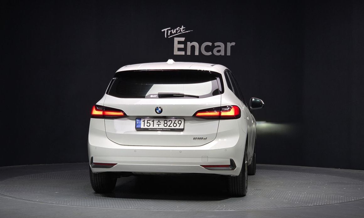 BMW 2-Series 218d Advantage, 2025