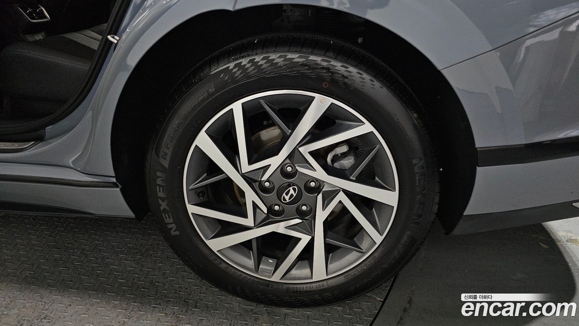 Hyundai Grandeur 2,5 Gasoline 2WD, 2025