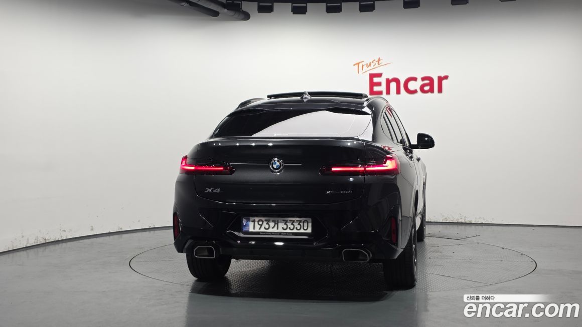 BMW X4 xDrive20i M Sport, 2023