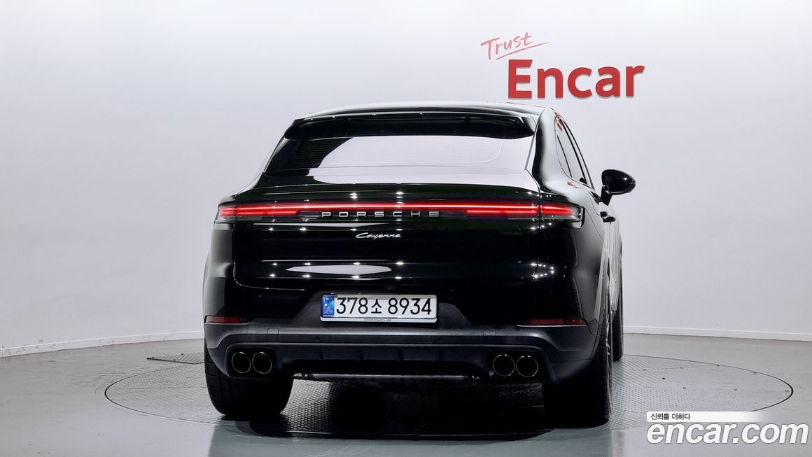 Porsche Cayenne 3.0 Coupe, 2024