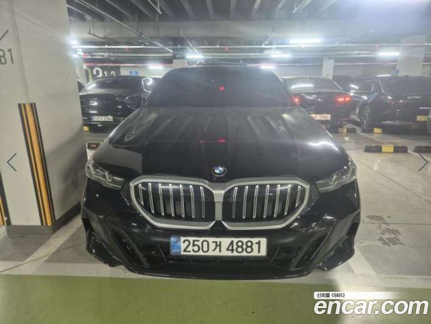 BMW 5-Series 530i xDrive M Sport, 2025