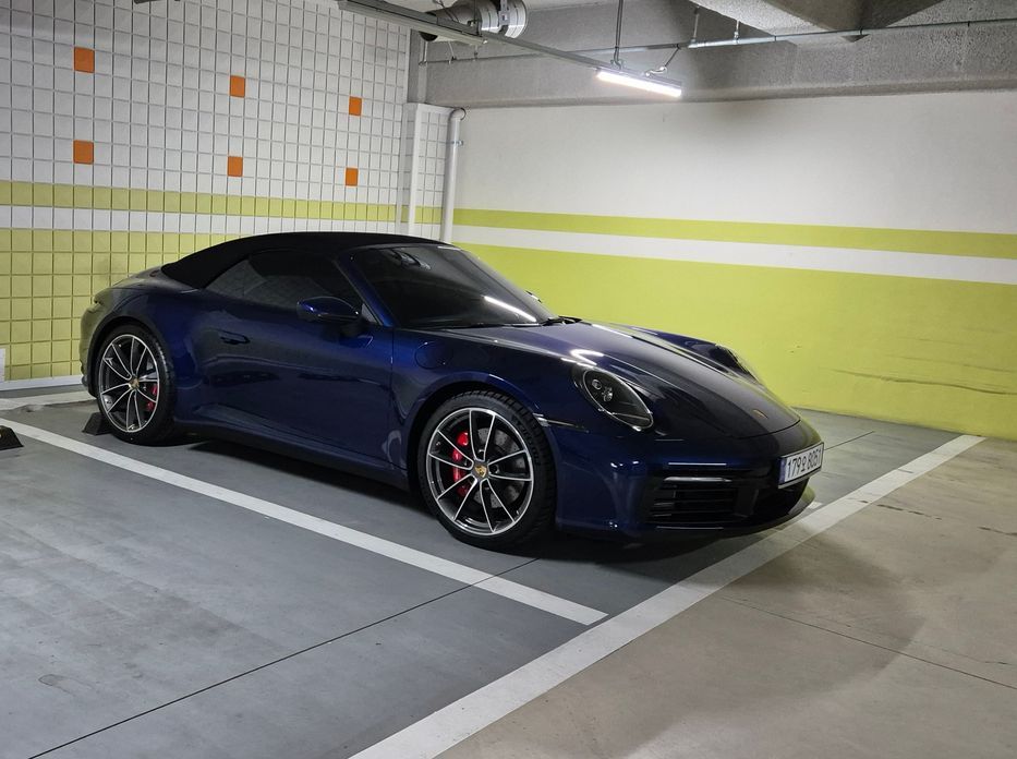 Porsche 911 Carrera S Cabriolet, 2024