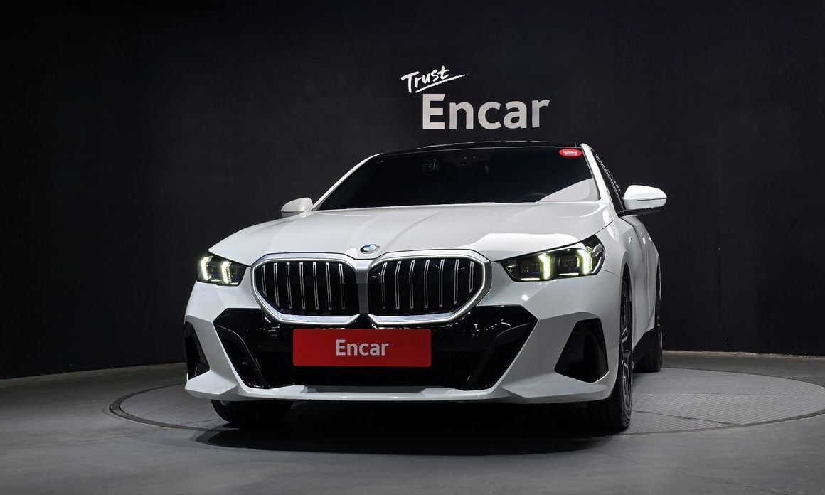 BMW 5-Series 520i M Sport, 2024