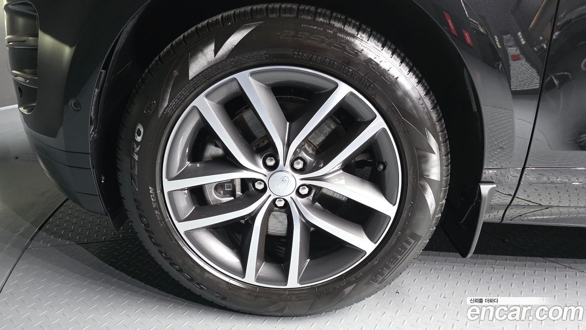 Land Rover Range Rover Evoque P250 Dynamic SE, 2025