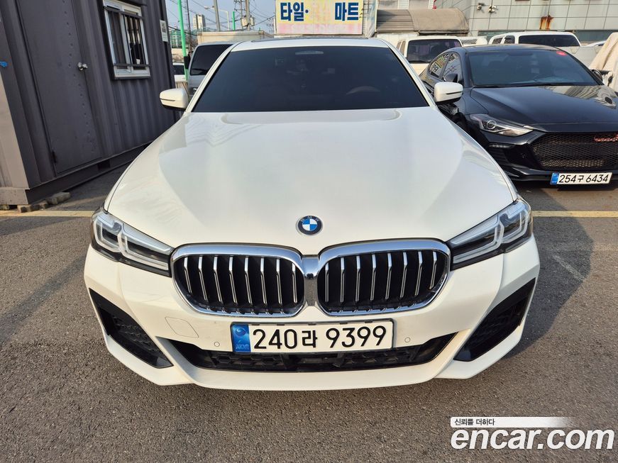 BMW 5-Series 520i M Sport, 2023