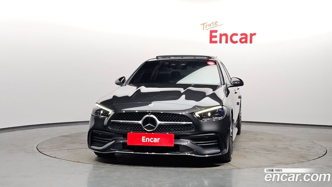 Mercedes-Benz C-Class C300 4MATIC AMG Line, 2023