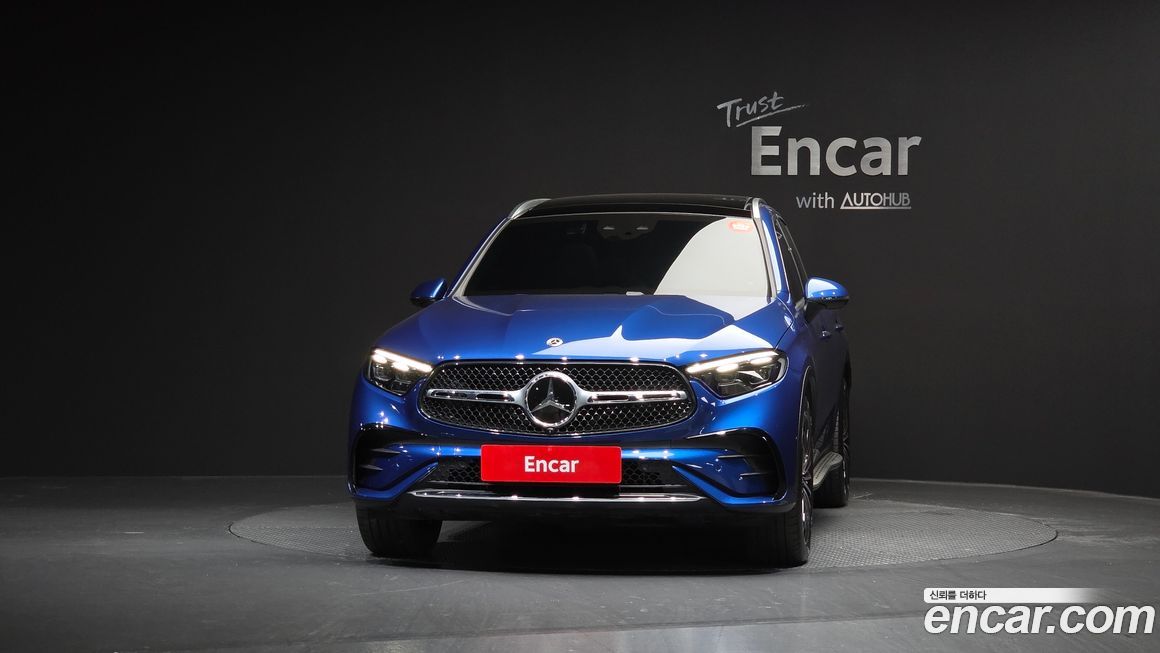 Mercedes-Benz GLC-Class GLC300 4MATIC AMG Line, 2025
