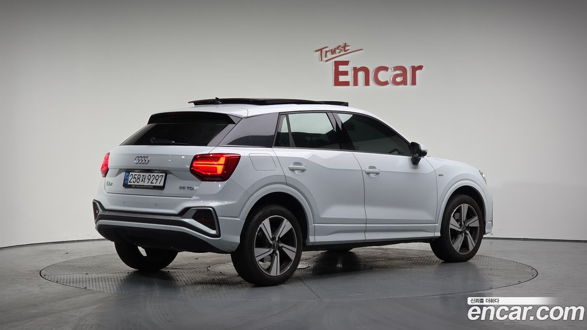 Audi Q2 35 TDI Premium, 2023