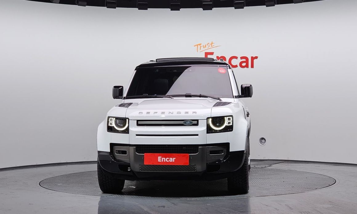 Land Rover Defender 130 P400 X-Dynamic HSE, 2023