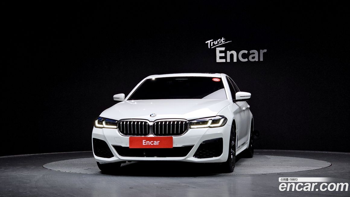 BMW 5-Series 530i M Sport Package, 2023