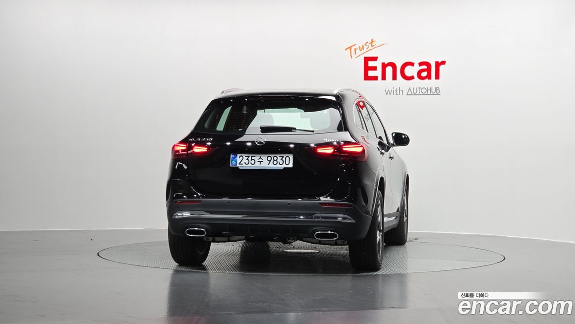 Mercedes-Benz GLA-Class GLA250 4MATIC, 2025